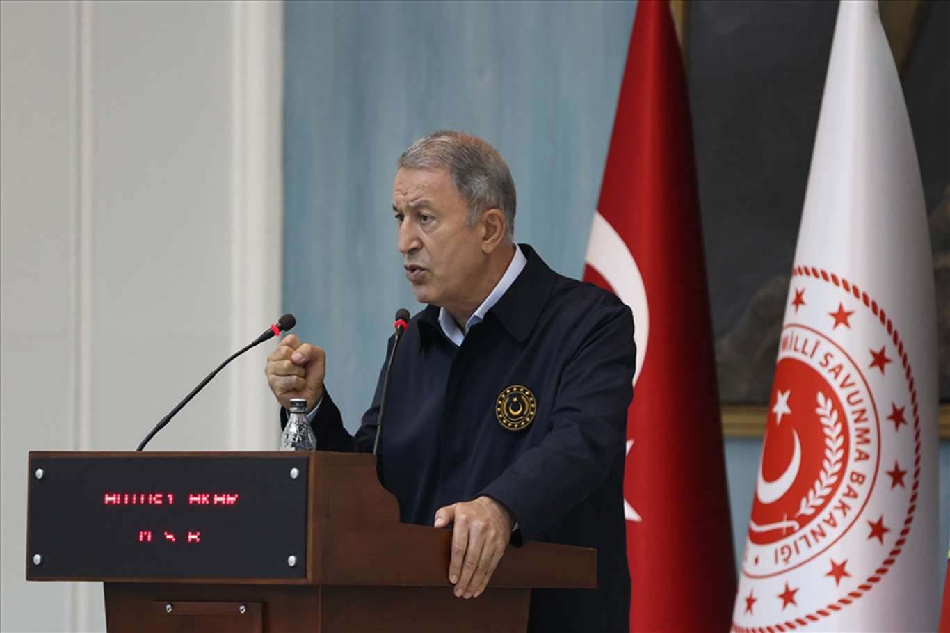 Bakan Akar: PKK ve YPG arasında hiçbir fark yok Bakan Akar: PKK ve YPG arasında hiçbir fark yok